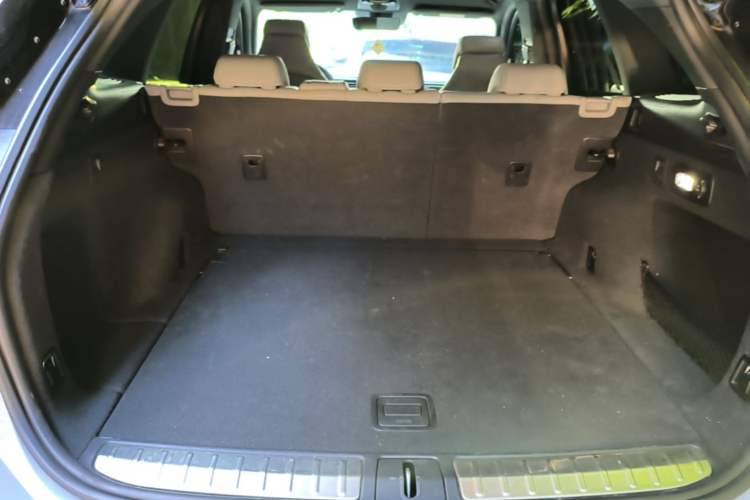 Used Nio ES6 2020 610KM Signature Edition Trunk