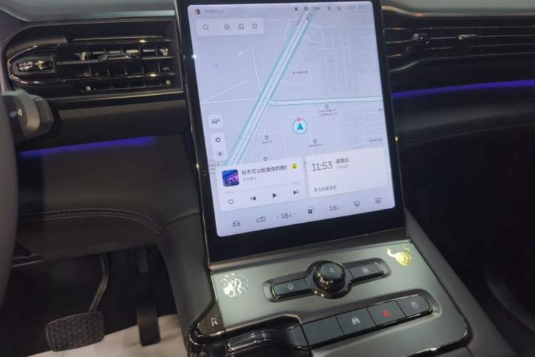 Used Nio ES6 2020 430KM Performance Version Audio And AC Panel