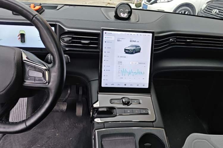 Used Nio ES6 2020 420 km Sport Edition Audio And AC Panel