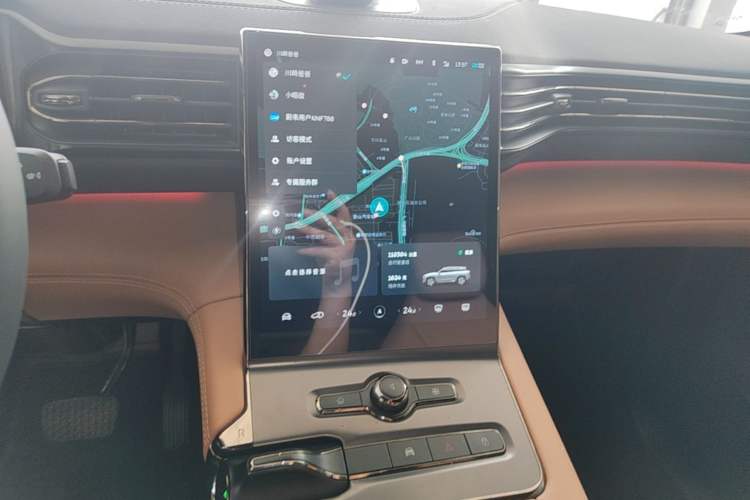 Used Nio ES6 2020 600 km Sport Edition Audio And AC Panel