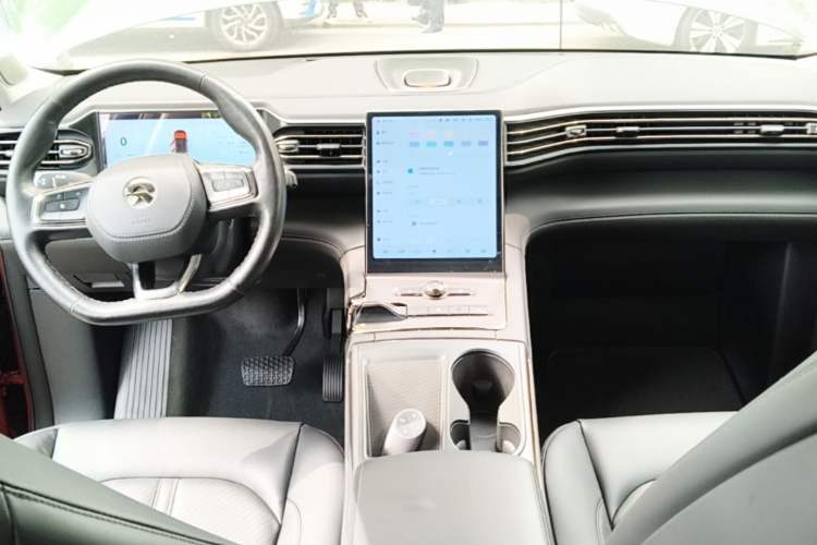 Used Nio ES6 2020 430KM Performance Version Center Console