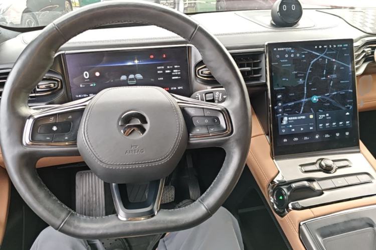 Used Nio ES6 2020 600 km Sport Edition Center Console