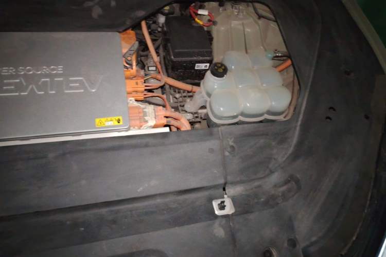 Used Nio ES6 2020 420 km Sport Edition Engine Bay Left