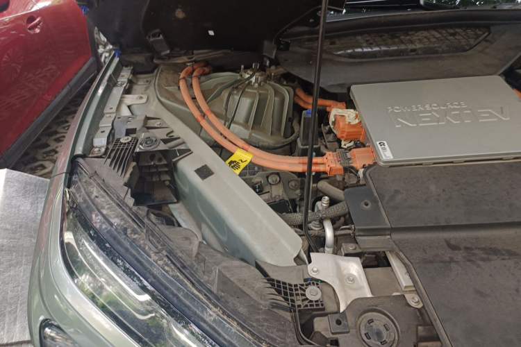 Used Nio ES6 2020 610 km Performance Version Engine Bay Right