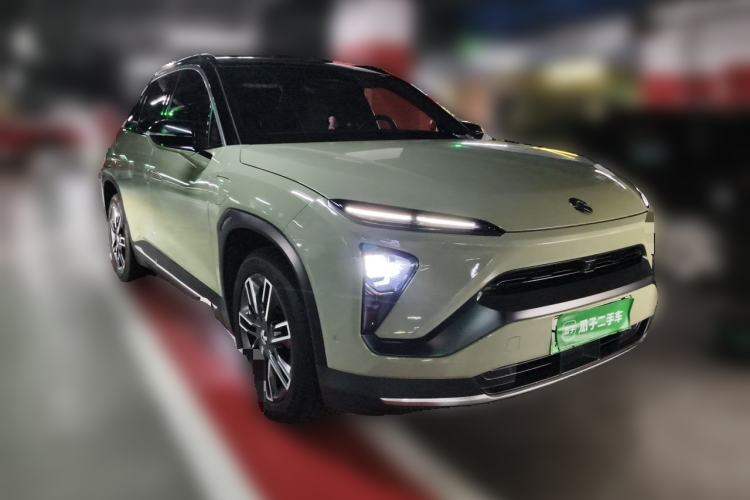 Used Nio ES6 2020 420 km Sport Edition Front Right 45 Deg