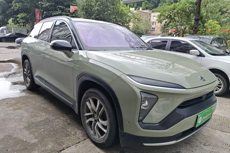 Used Nio ES6 2020 420 km Sport Edition Front Right 45 Deg