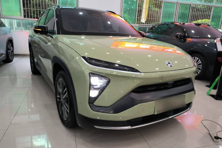 Used Nio ES6 2020 420 km Sport Edition Front Right 45 Deg