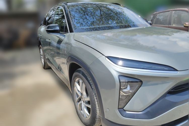 Used Nio ES6 2020 600 km Sport Edition Front Right 45 Deg