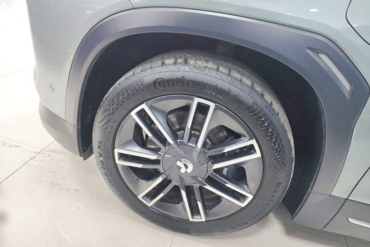Used Nio ES6 2020 420 km Sport Edition Left Front Wheel Hub