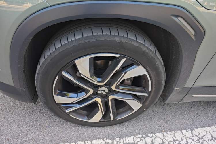 Used Nio ES6 2020 455KM Sport Edition Left Front Wheel Hub
