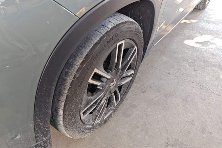 Used Nio ES6 2020 600 km Sport Edition Left Front Wheel Hub