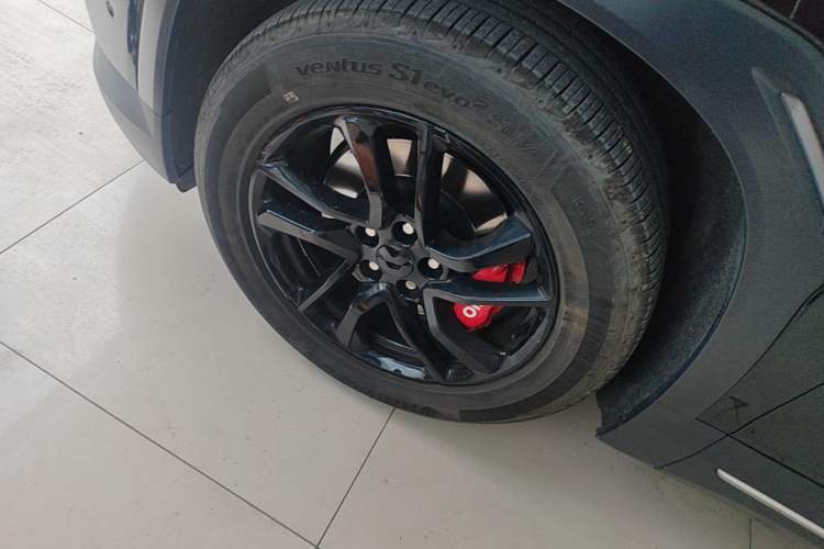 Used Nio ES6 2020 600 km Sport Edition Left Front Wheel Hub