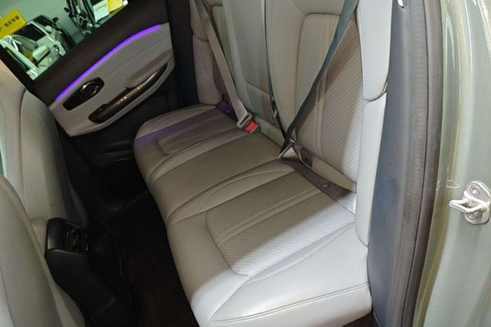 Used Nio ES6 2020 600 km Sport Edition Left Rear Seat