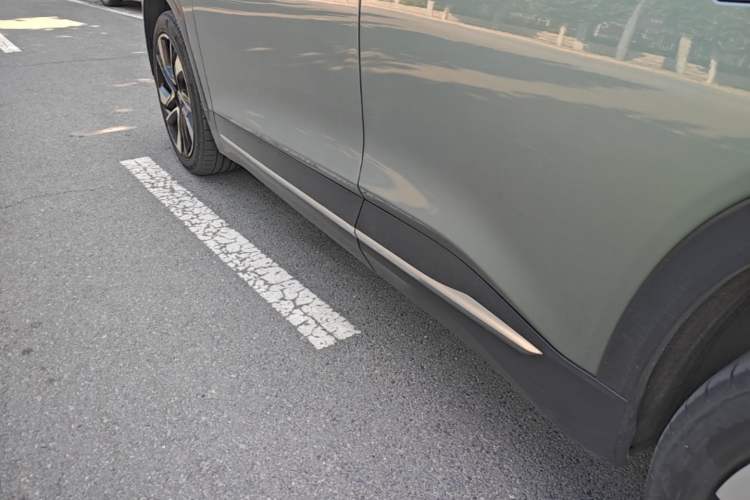 Used Nio ES6 2020 455KM Sport Edition Left Side Sill