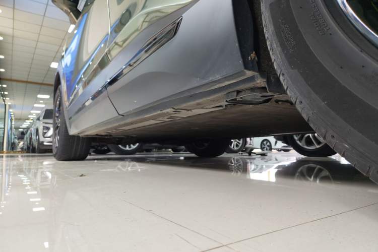 Used Nio ES6 2020 455KM Sport Edition Left Side Sill