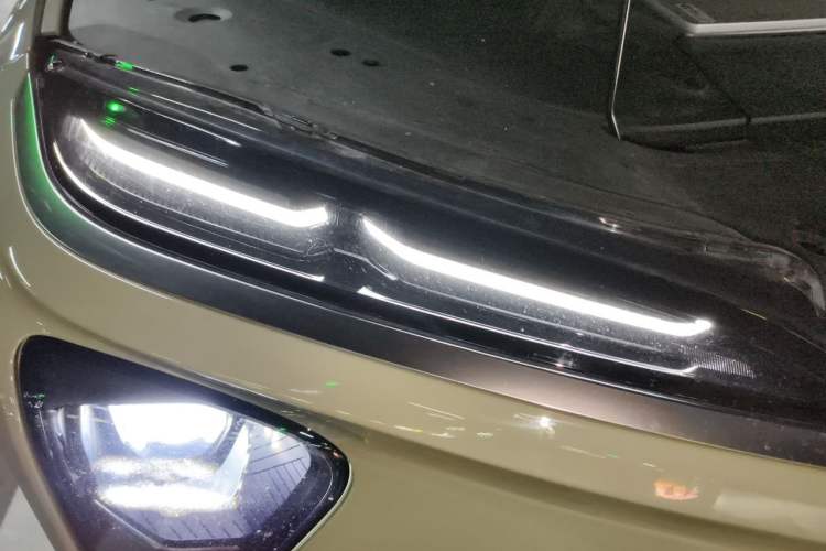 Used Nio ES6 2020 420 km Sport Edition Right Front Headlight