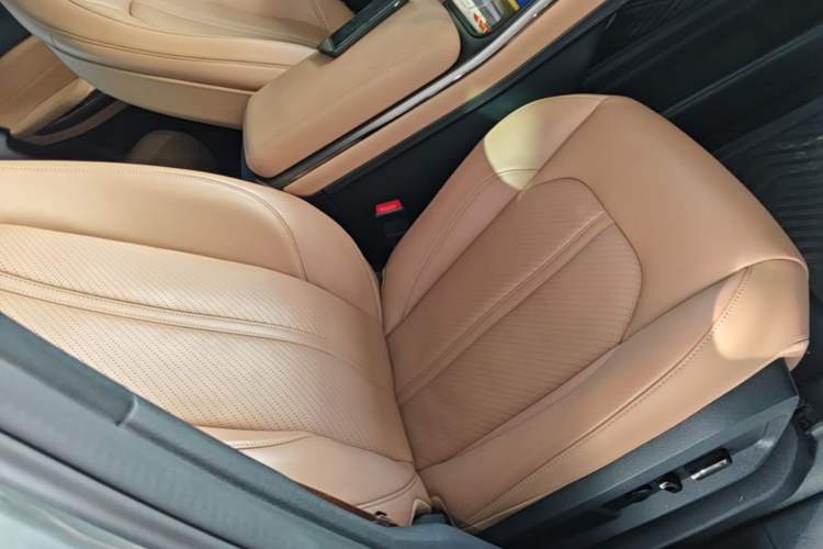 Used Nio ES6 2020 600 km Sport Edition Right Front Seat