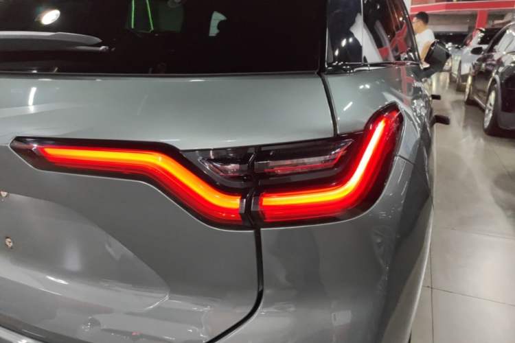 Used Nio ES6 2020 600 km Sport Edition Right Rear Taillight