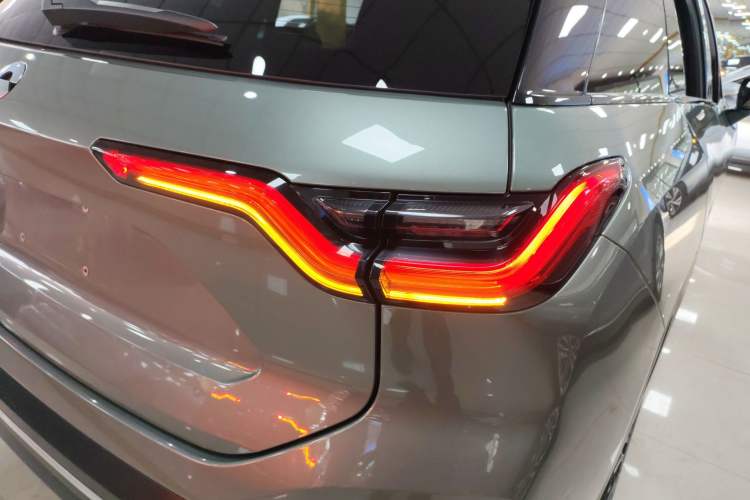 Used Nio ES6 2020 420 km Sport Edition Right Rear Taillight