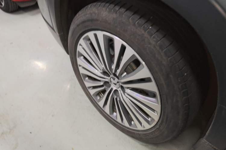 Used Nio ES6 2020 610 km Performance Version Right Rear Wheel Hub