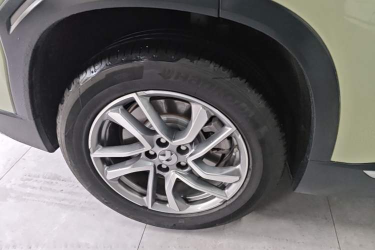 Used Nio ES6 2020 420 km Sport Edition Right Rear Wheel Hub