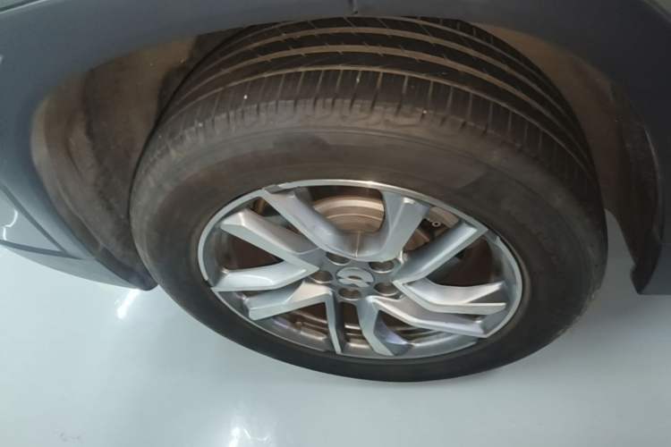 Used Nio ES6 2020 455KM Sport Edition Right Rear Wheel Hub