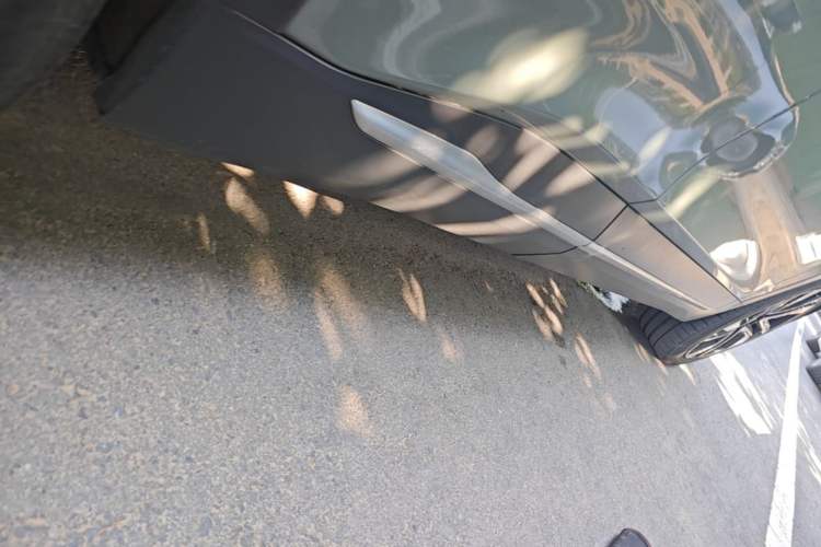 Used Nio ES6 2020 455KM Sport Edition Right Side Sill