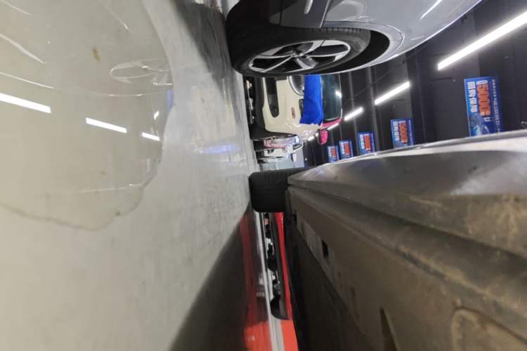 Used Nio ES6 2020 610 km Performance Version Right Side Sill
