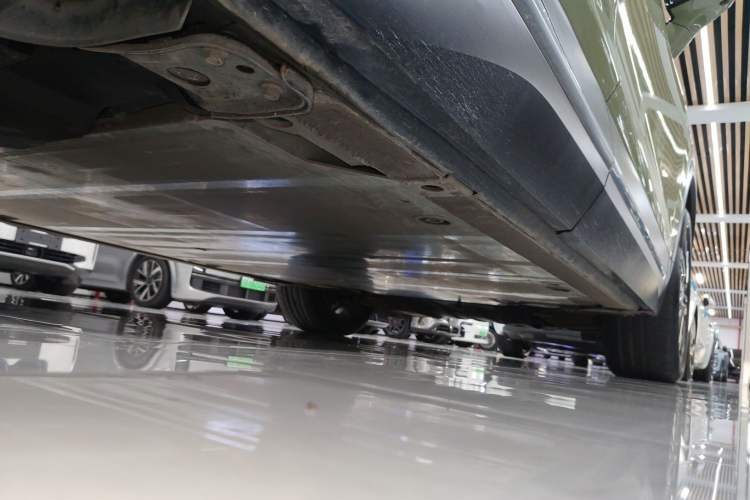 Used Nio ES6 2020 430KM Performance Version Right Side Sill