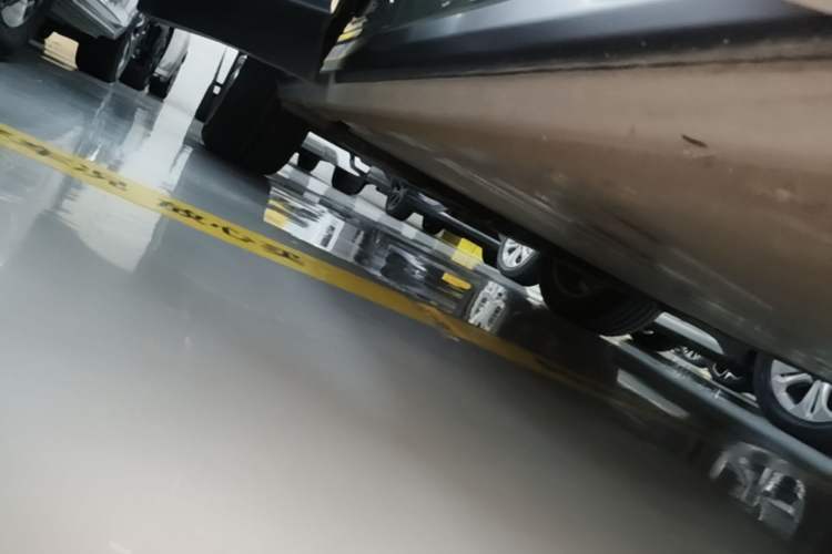 Used Nio ES6 2020 455KM Sport Edition Right Side Sill