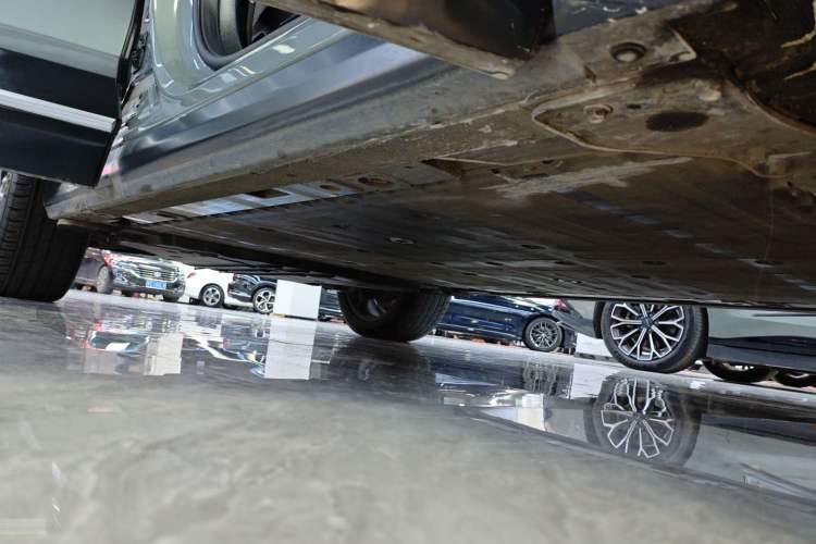Used Nio ES6 2020 610KM Signature Edition Right Side Sill