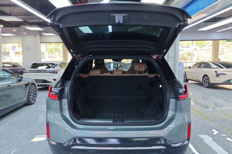 Used Nio ES6 2020 610KM Signature Edition Trunk