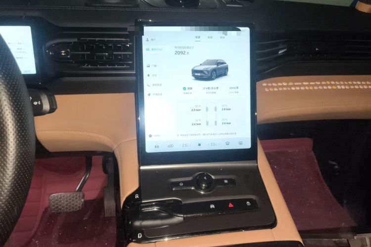 Used Nio ES6 2020 420 km Sport Edition Audio And AC Panel