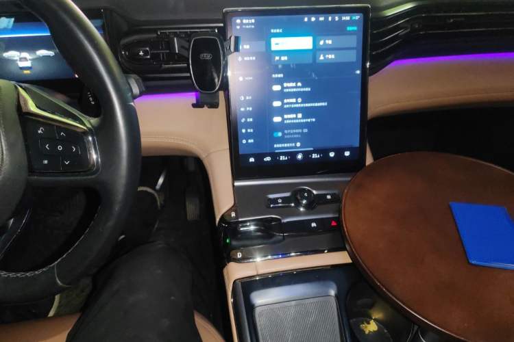 Used Nio ES6 2020 420 km Sport Edition Audio And AC Panel