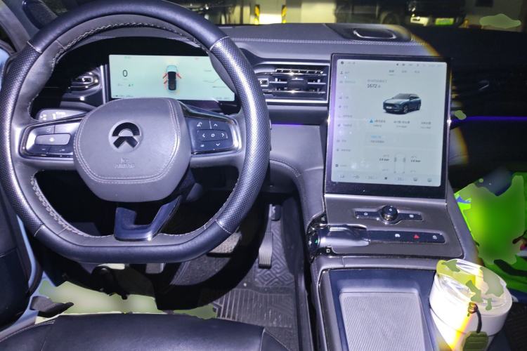 Used Nio ES6 2020 420 km Sport Edition Center Console