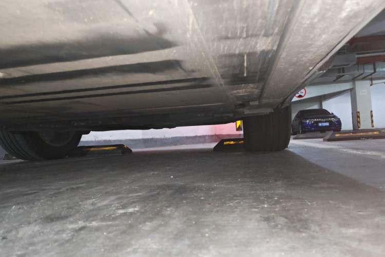 Used Nio ES6 2020 420 km Sport Edition Chassis Rear Left