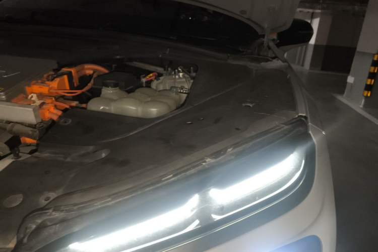 Used Nio ES6 2020 420 km Sport Edition Engine Bay Left