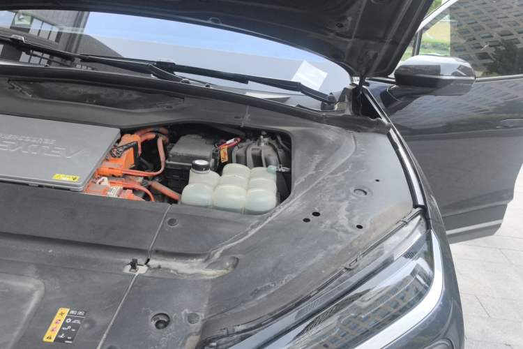Used Nio ES6 2020 420 km Sport Edition Engine Bay Left