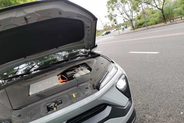 Used Nio ES6 2020 600 km Sport Edition Engine Bay Left