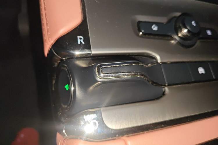 Used Nio ES6 2020 610KM Signature Edition Gear Lever