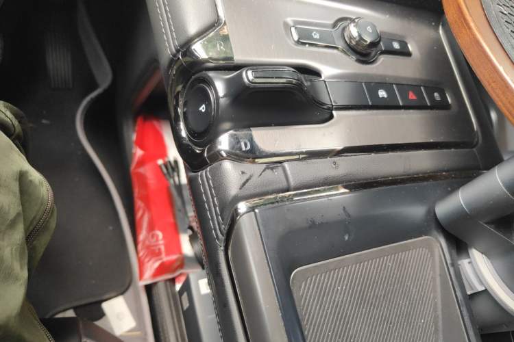 Used Nio ES6 2020 420 km Sport Edition Gear Lever