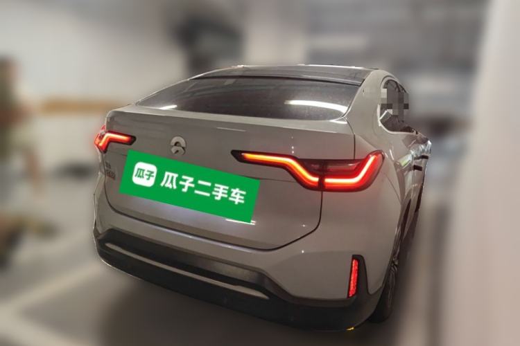 Used Nio ES6 2020 610KM Signature Edition Rear Right 45 Deg