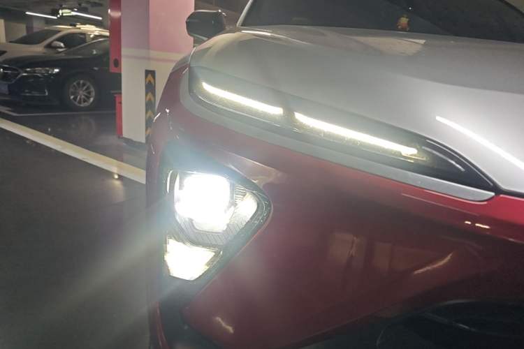 Used Nio ES6 2020 610 km Performance Version Right Front Headlight
