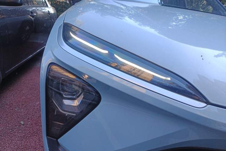 Used Nio ES6 2020 420 km Sport Edition Right Front Headlight