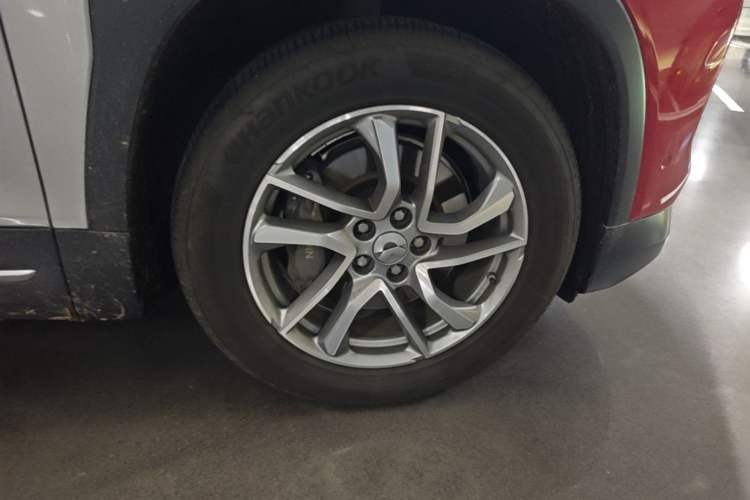 Used Nio ES6 2020 610 km Performance Version Right Front Wheel Hub