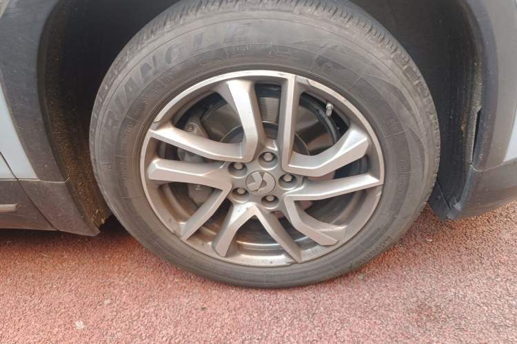Used Nio ES6 2020 420 km Sport Edition Right Front Wheel Hub