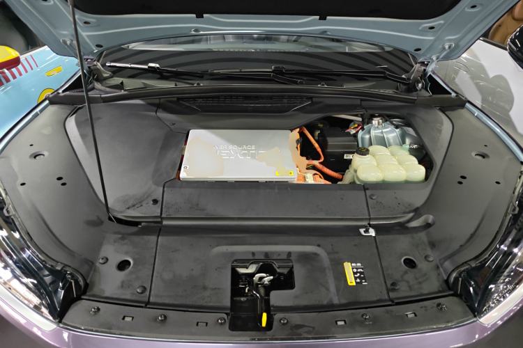 Used Nio ES6 2020 610 km Performance Version Engine Bay