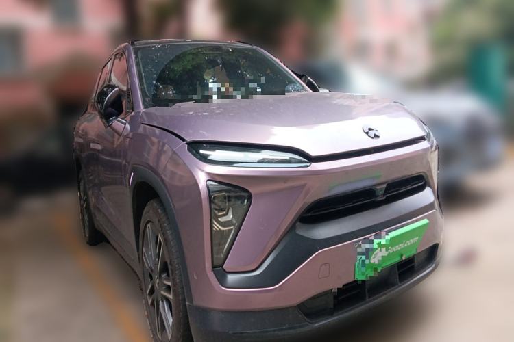 Used Nio ES6 2020 610 km Performance Version Front Right 45 Deg