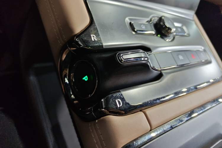 Used Nio ES6 2020 610KM Signature Edition Gear Lever