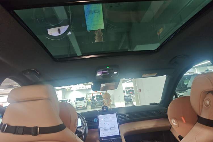 Used Nio ES6 2020 600 km Sport Edition Headliner